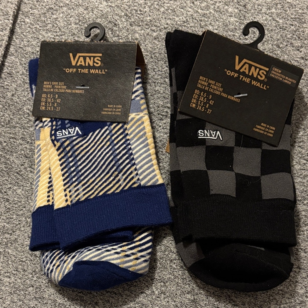 Vans Men's Blue and Gray Patterned Socks Set .